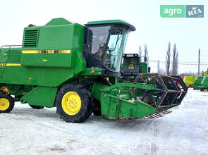 Комбайн John Deere 1166 1991