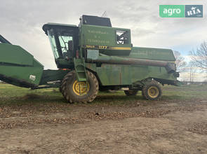 Комбайн John Deere 1177 1989