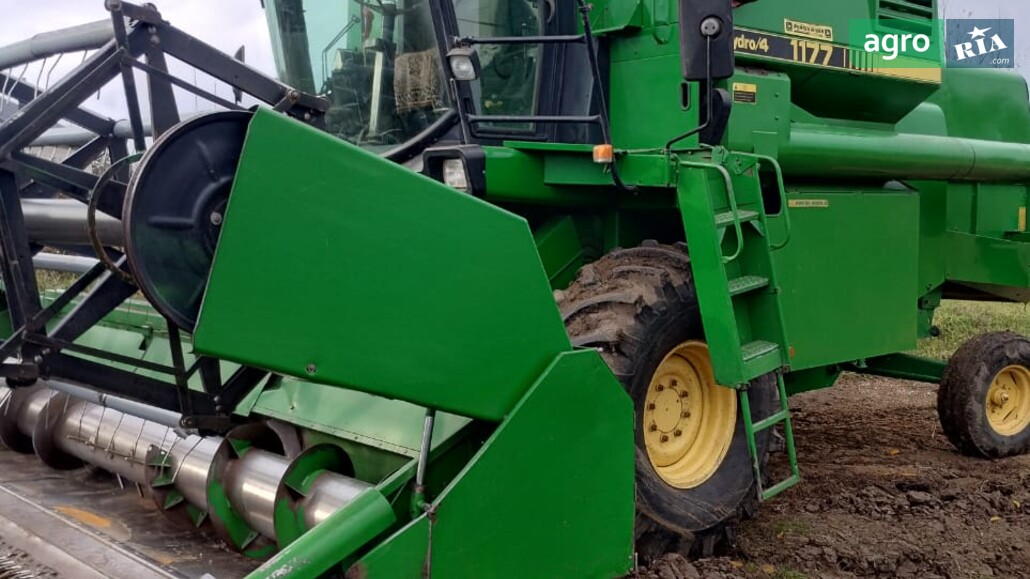 Комбайн John Deere 1177 1990 - фото 1