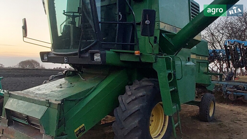 Комбайн John Deere 1177 1990 - фото 1
