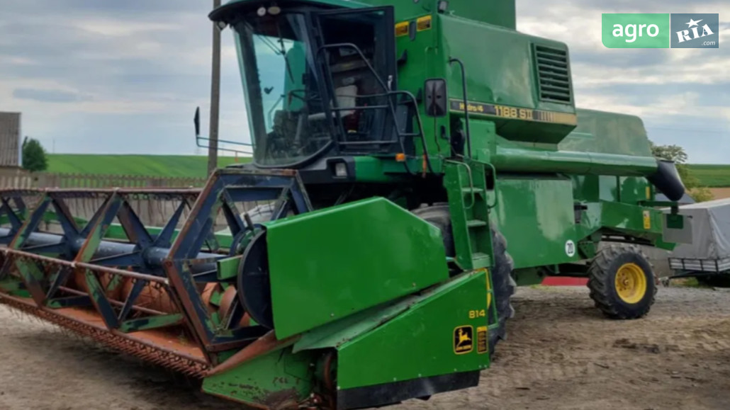 Комбайн John Deere 1188 1992 - фото 1
