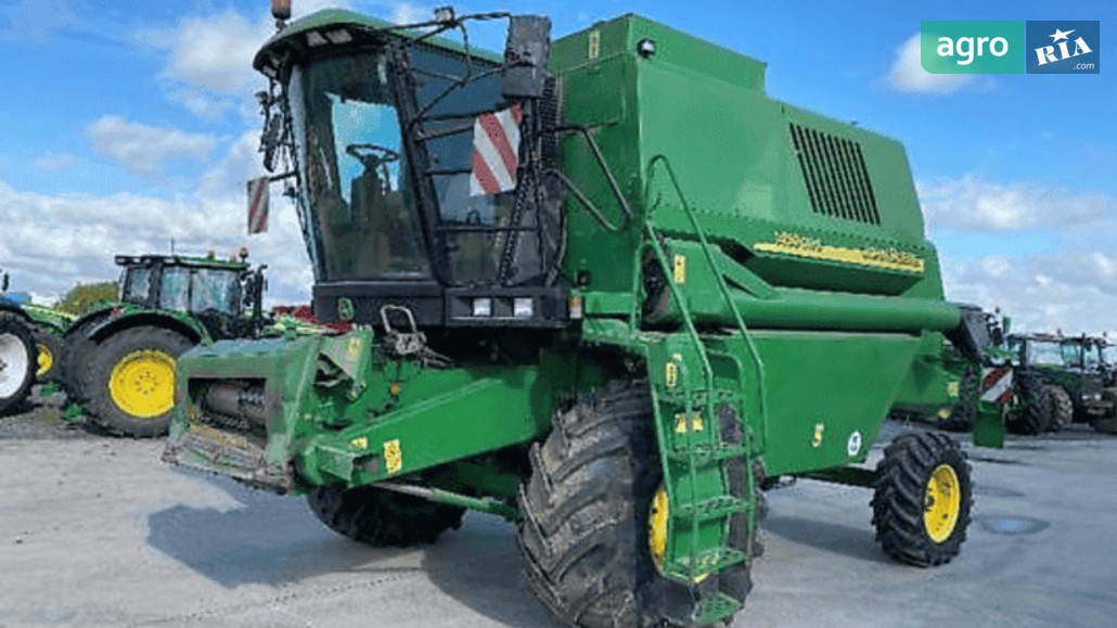 Комбайн John Deere 1450 2002 - фото 1