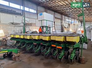 Сеялка John Deere 1780 2004