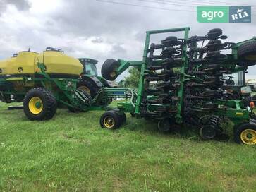 John Deere 1890  - фото