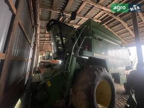 Комбайн John Deere 2064 1996