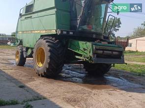 Комбайн John Deere 2066 1996