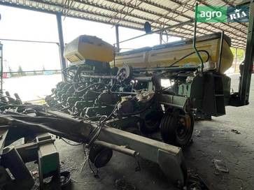 John Deere 2126 2025 - фото