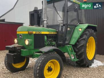 John Deere 2130  - фото