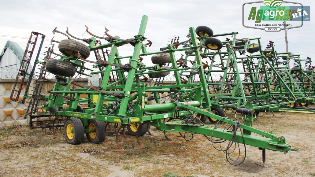 Культиватор John Deere 2210 2017 - фото 1