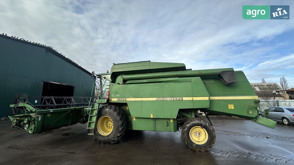 Комбайн John Deere 2264 2001 - фото 1