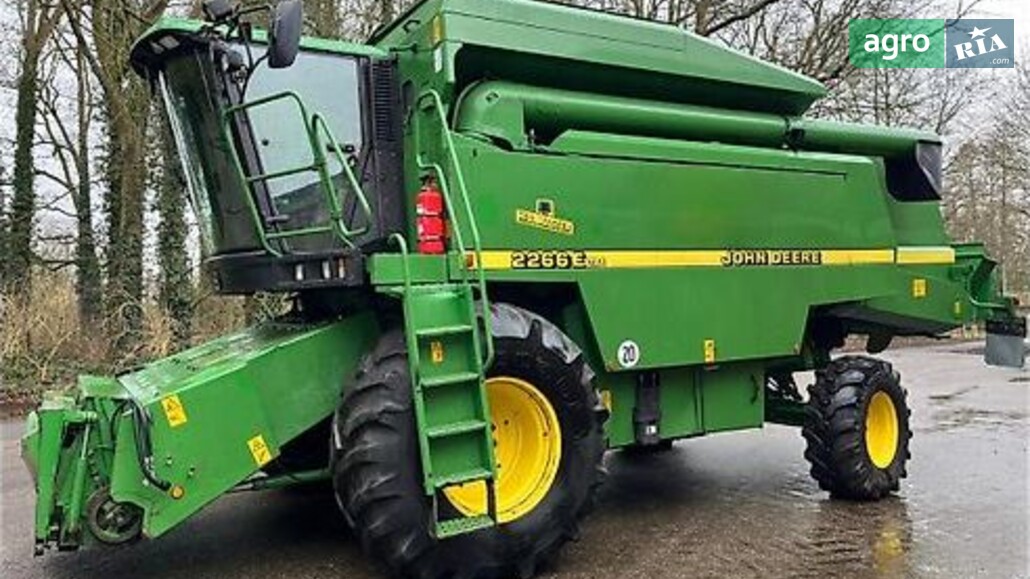 Комбайн John Deere 2266 1999 - фото 1