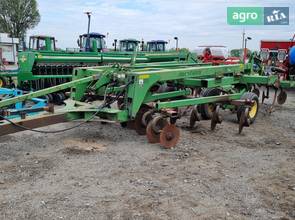 Глибокорозпушувач John Deere 2700 2008