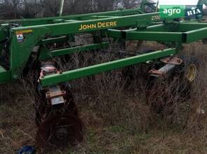 Глубокорыхлитель John Deere 2700 2010