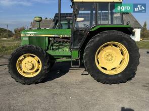 Трактор John Deere 3040 1980
