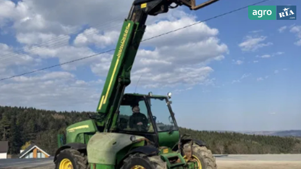Погрузчик John Deere 3200 2003 - фото 1