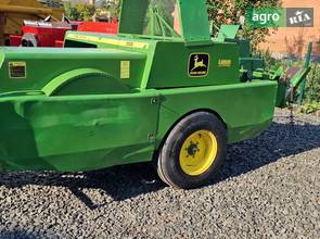 Пресс-подборщик John Deere 330 1995