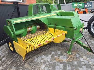 John Deere 330 1995 - фото