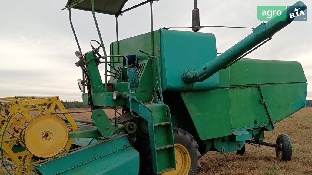 Комбайн John Deere 330 1974 - фото 1