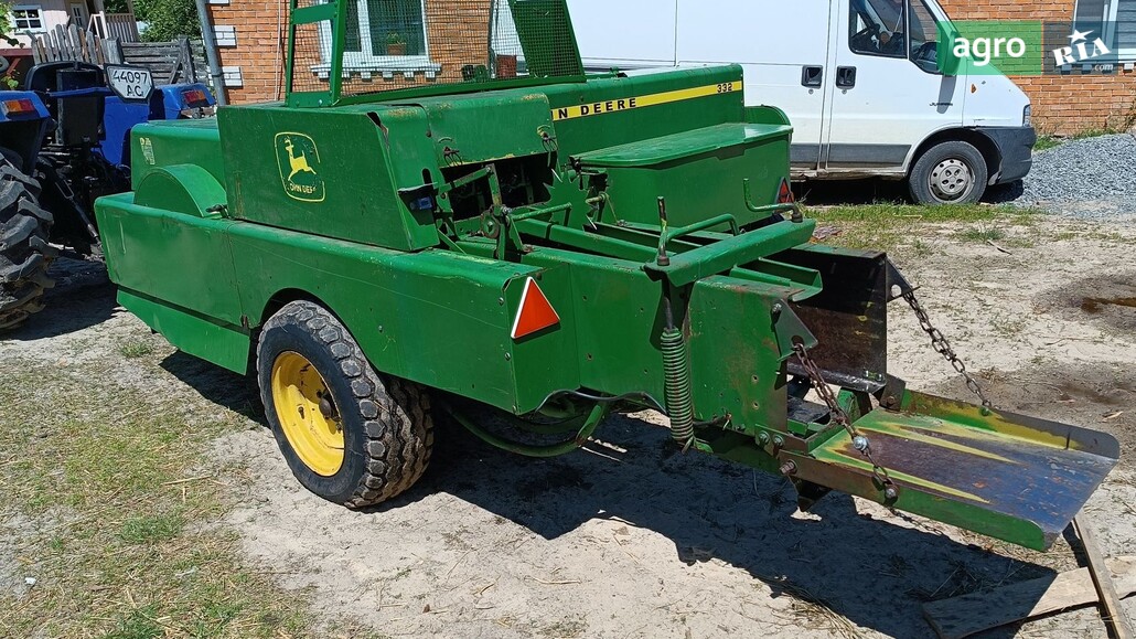 Пресс-подборщик John Deere 332 1989 - фото 1