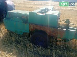 Прес-підбірник John Deere 332 1987