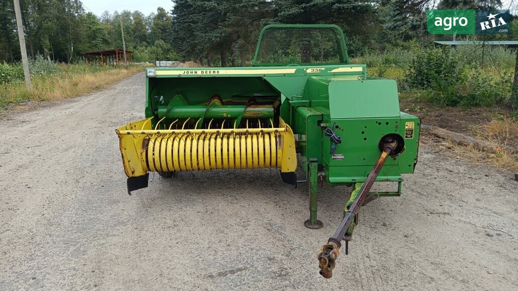 Прес-підбірник John Deere 332A 2005 - фото 1