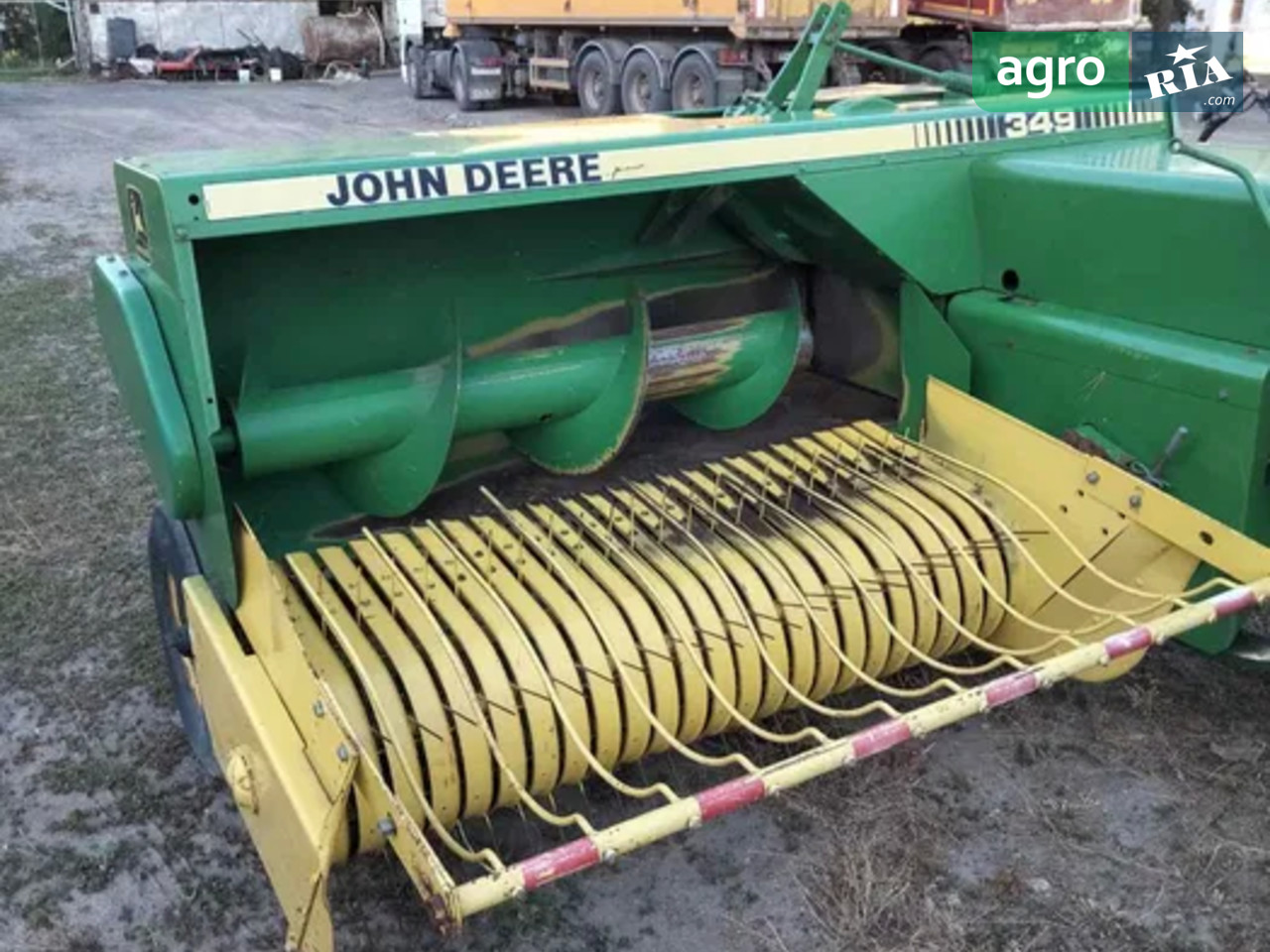 Пресс-подборщик John Deere 349 2015 - фото 1