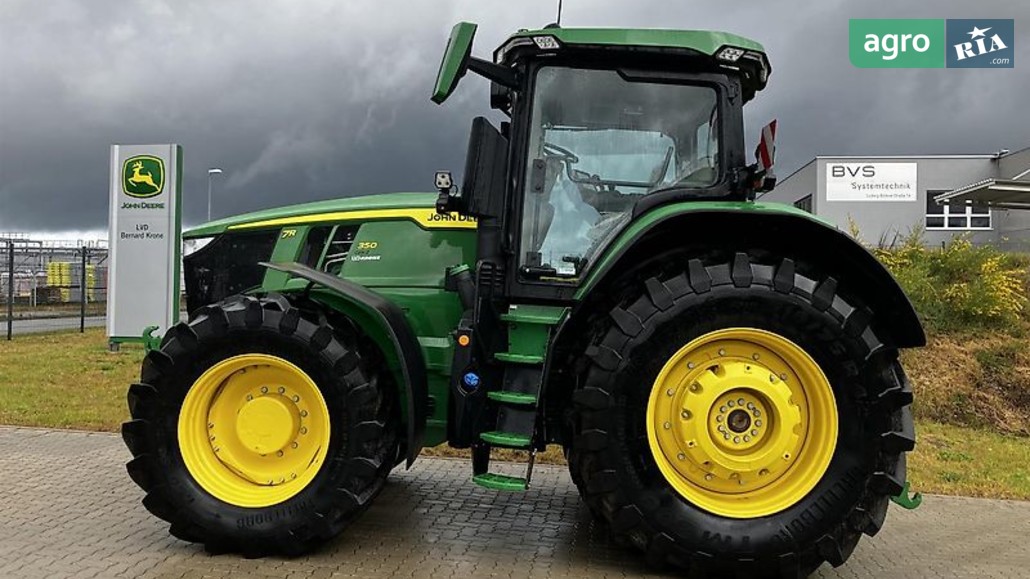 Трактор John Deere 350 2022 - фото 1