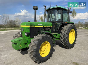 Трактор John Deere 3650 1990