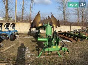 Плуг John Deere 3810 2017