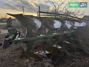 Плуг John Deere 4200 1992