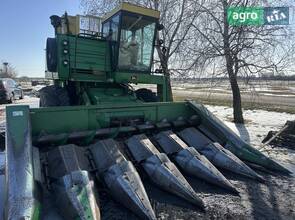 Комбайн John Deere 4420 1984