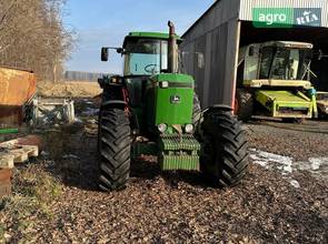 Трактор John Deere 4455 1991