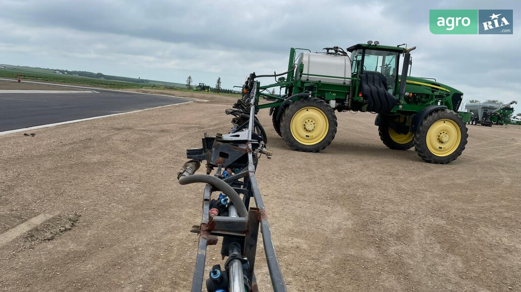 Опрыскиватель John Deere 4730 2011 - фото 1