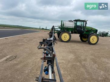 John Deere 4730 2011 - фото