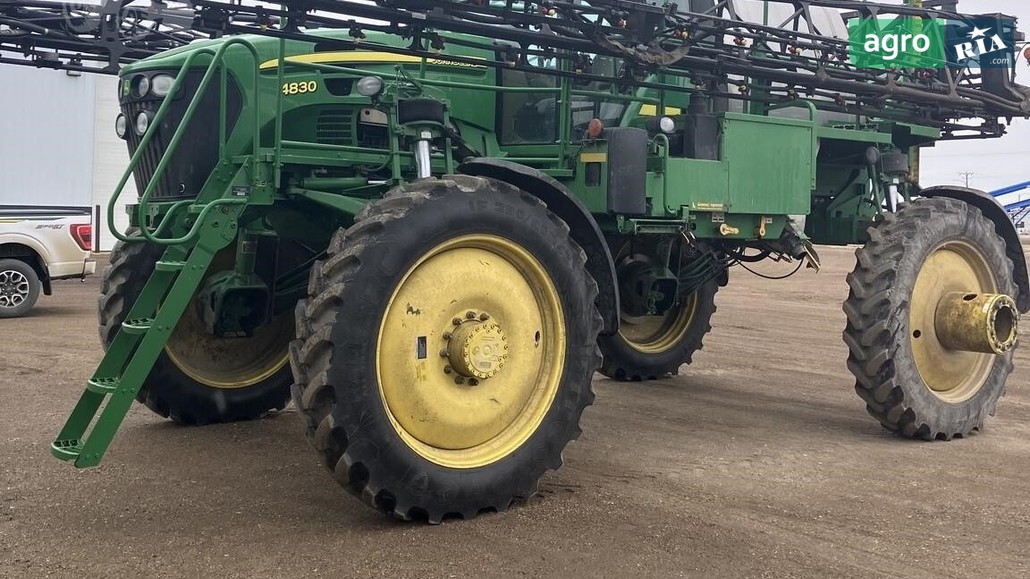 Оприскувач John Deere 4830 2013 - фото 1