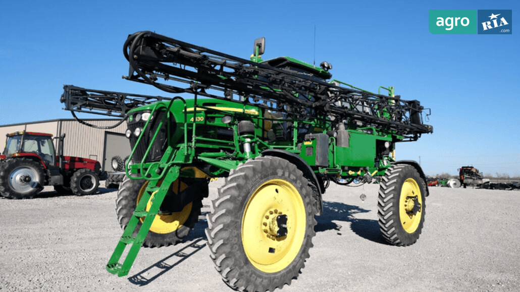 Оприскувач John Deere 4830 2011 - фото 1