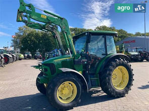 Трактор John Deere 5070M 2011