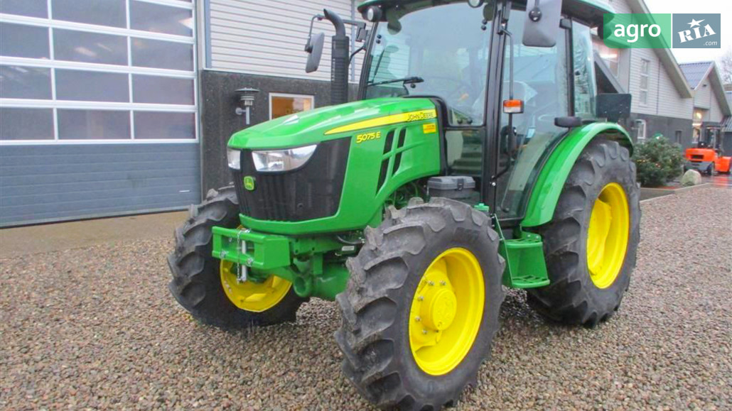 Трактор John Deere 5075E 2024 - фото 1