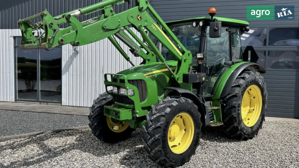 Трактор John Deere 5090 M 2010 - фото 1