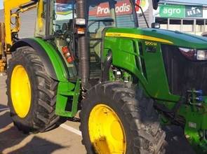 Трактор John Deere 5100M 2015