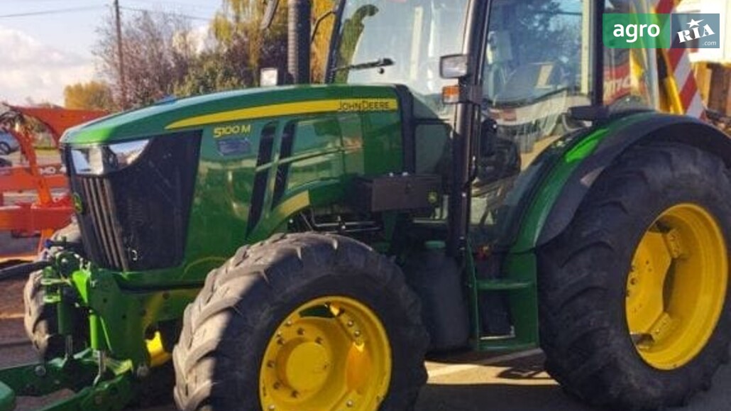 Трактор John Deere 5100M 2015 - фото 1