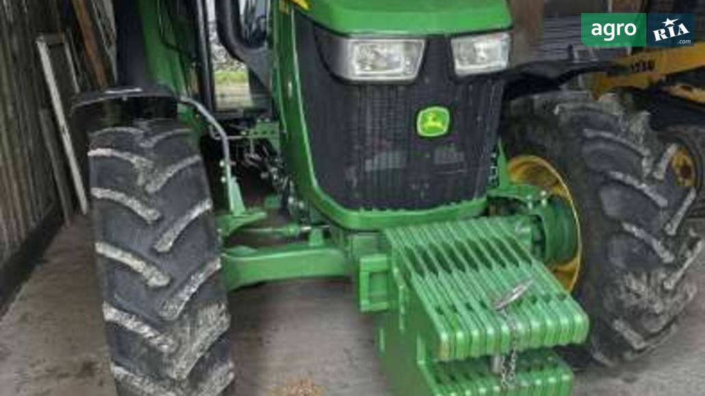 Трактор John Deere 5100M 2016 - фото 1