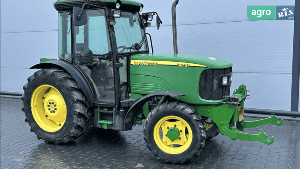 Трактор John Deere 5615F 2006 - фото 1