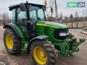 Трактор John Deere 5820 2017