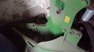John Deere 5820 - фото 8