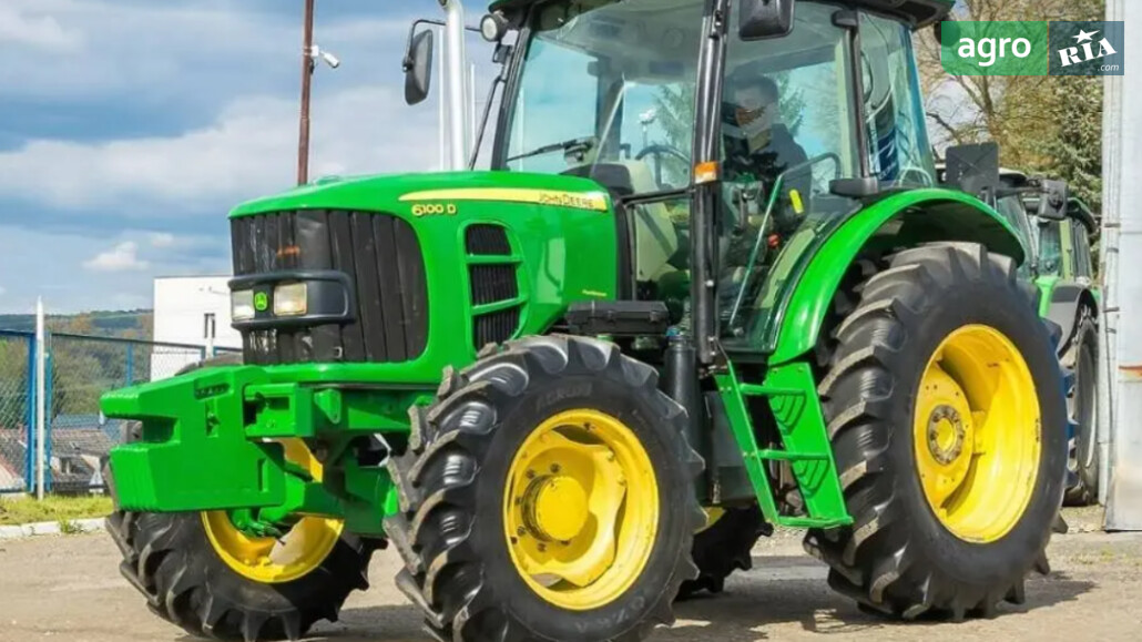 Трактор John Deere 6100 D 2011 - фото 1