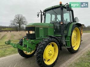 Трактор John Deere 6100 