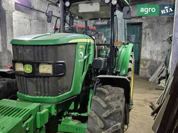 John Deere 6110B 2015 - фото