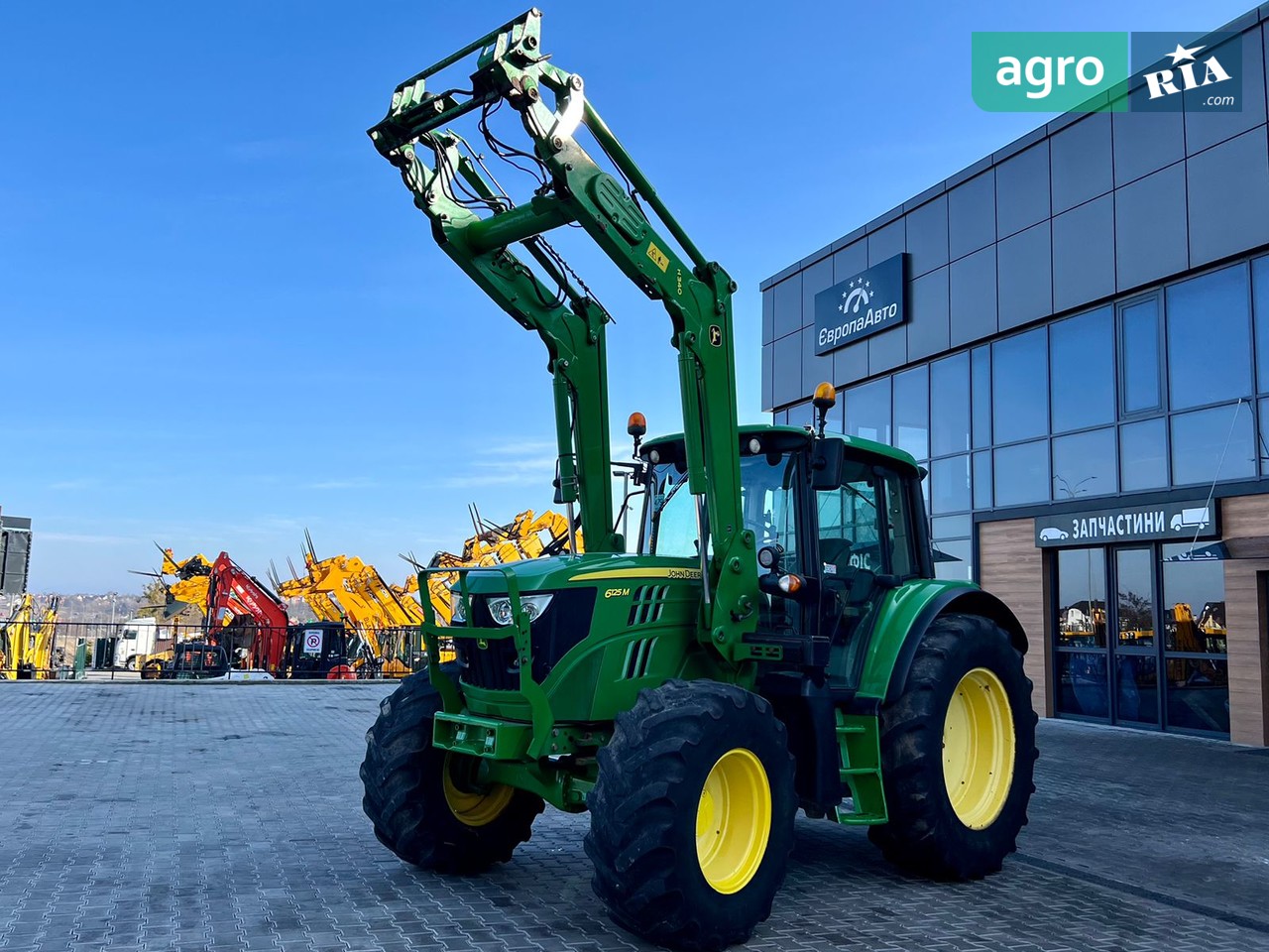 Трактор John Deere 6125M 2014 - фото 1