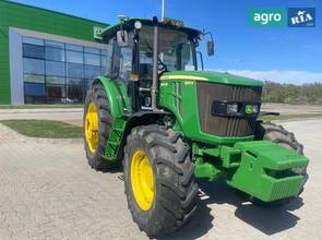 Трактор John Deere 6135 B 2017